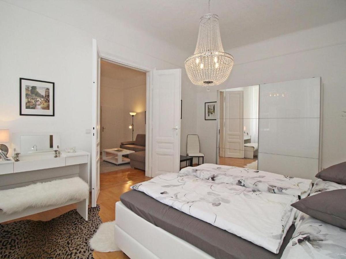 Ferienwohnung Kings เวียนนา ภายนอก รูปภาพ